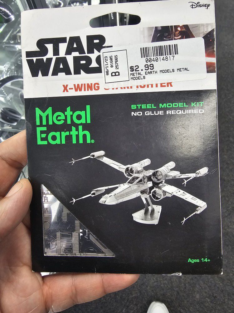 Metal Earth Star Wars X-Wing Starfighter. ASK FOR RYAN. #00(contact info removed)
