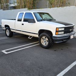 1990 Chevy Silverado 2900 4x4