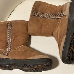 Ugg Woman Boots Size 8