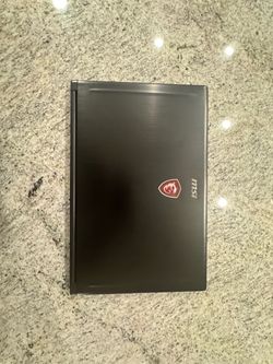MSI GS63 Stealth 8RE Gaming Laptop