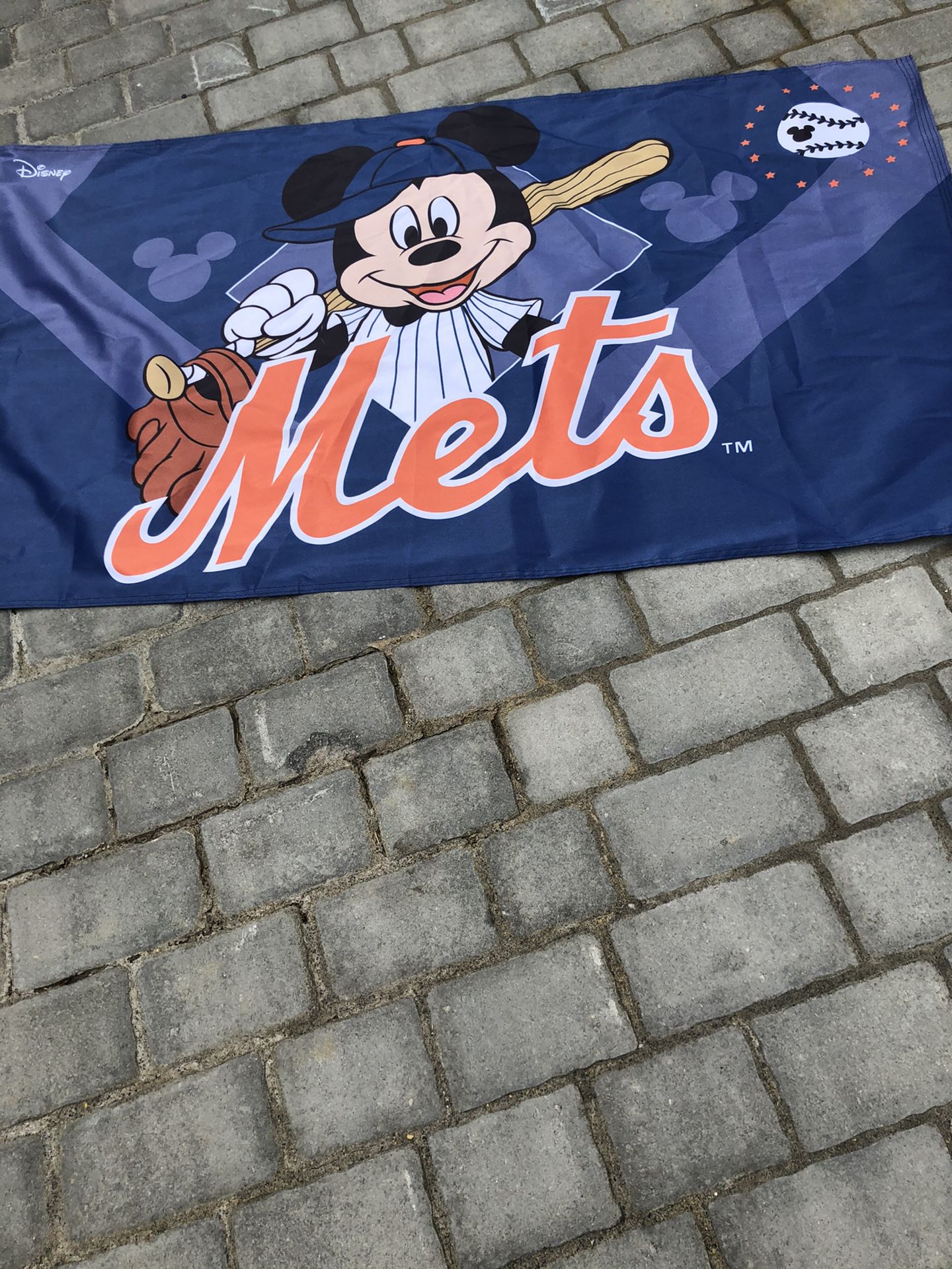 New York Mets Official Disney Mickey Mouse flag