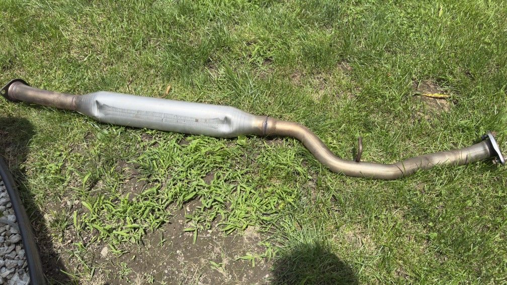 Toyota GR 86 / BRZ 2022-25 Exhaust Center Pipe