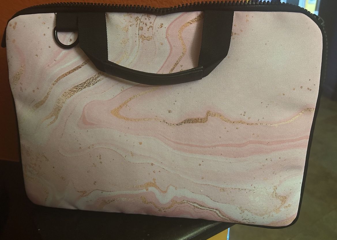New Thin Padded Laptop , IPad Shoulder Bag. Pink Marble Design