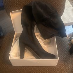 knee high black three inch heel boots  10 sz new