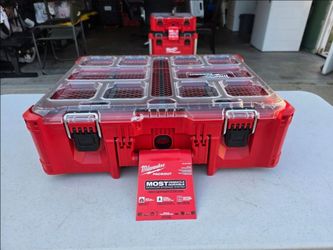 Milwaukee Packout 20" Deep Organizer with 6 Compartments and Quick Adjust Dividers