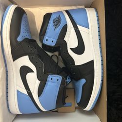 Air Jordan 1 UNC Toe Size 11 DS