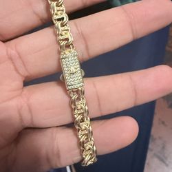 14k gold bracelet