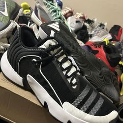 adidas Trae Unlimited HQ1020 Men’s Basketball  Shoes Size 16 Brand New/No Box
