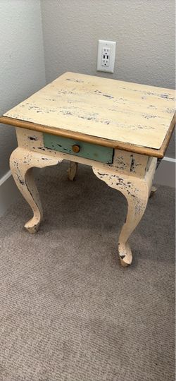 Distressed Wood End Table with Drawer