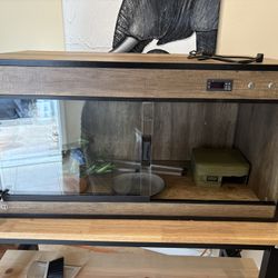 Herp Quarters Vivarium