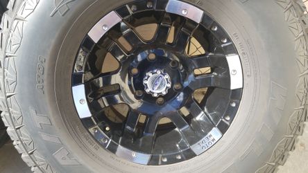 Let 315/75R 16 on Moto Metal r8ms