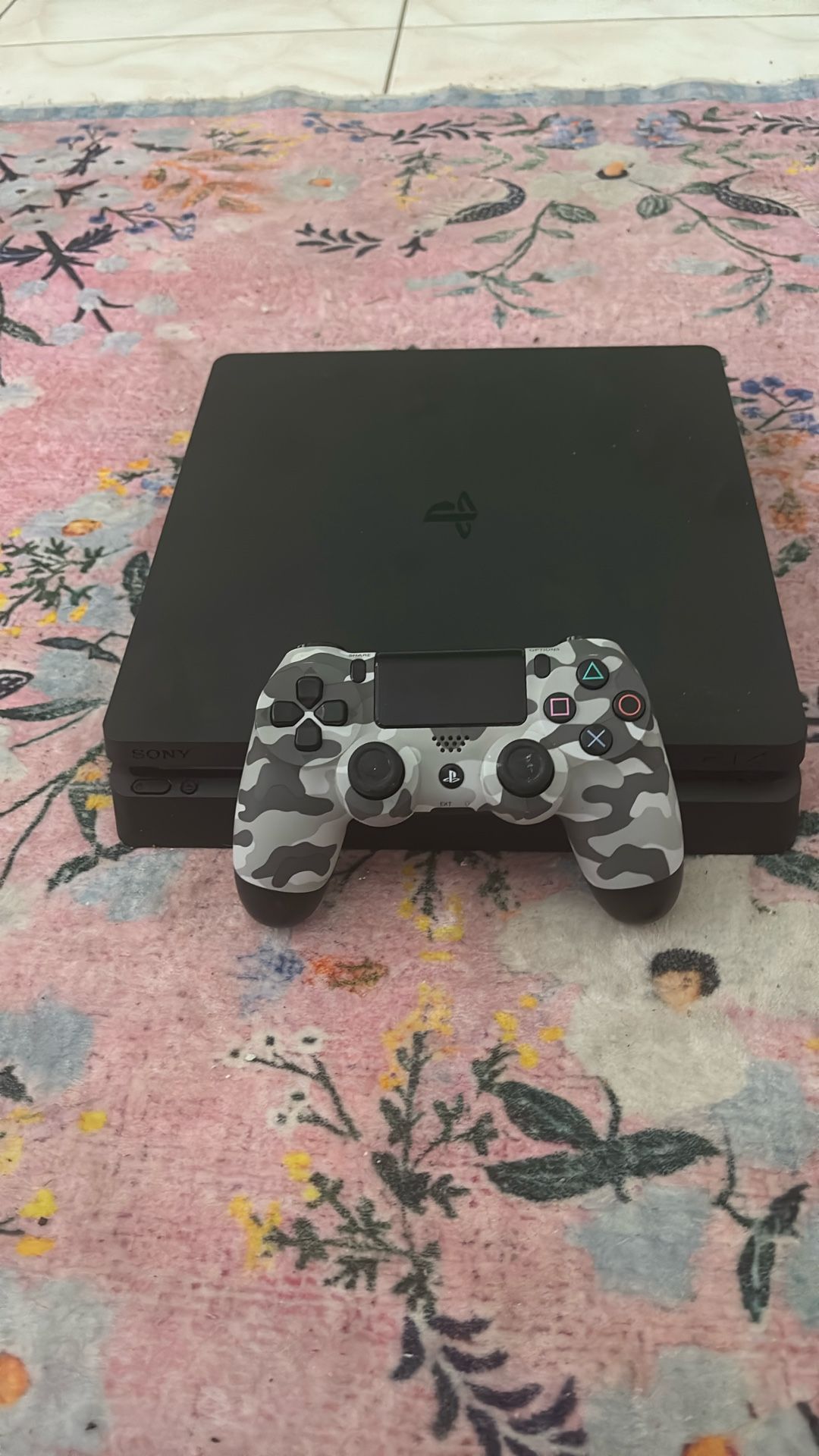 PS4 Never Used Still Works With Controller