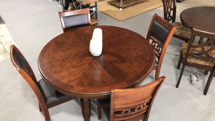 Dining table set new