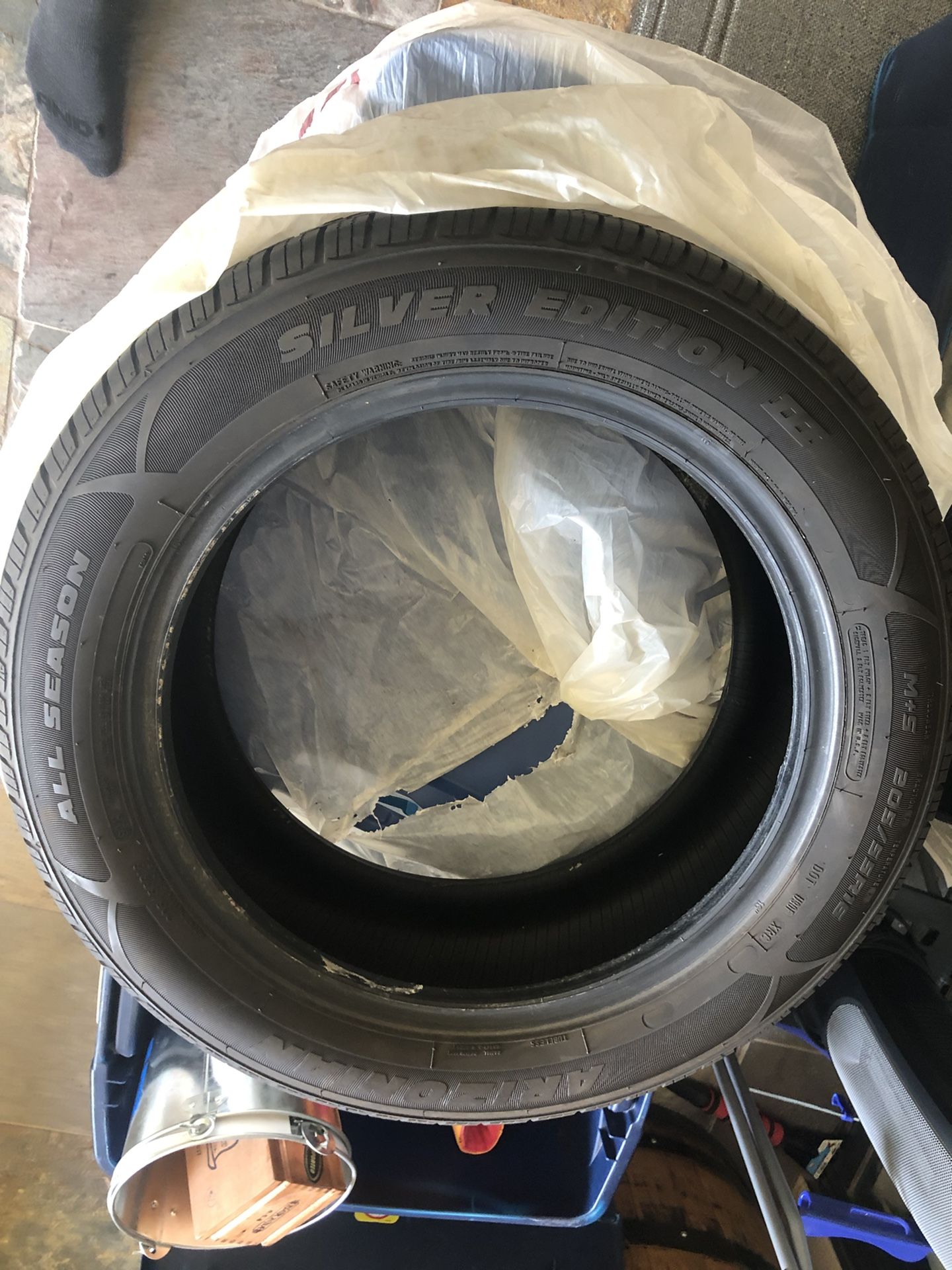 Arizonian Silver Edition 3 All Season Tire
