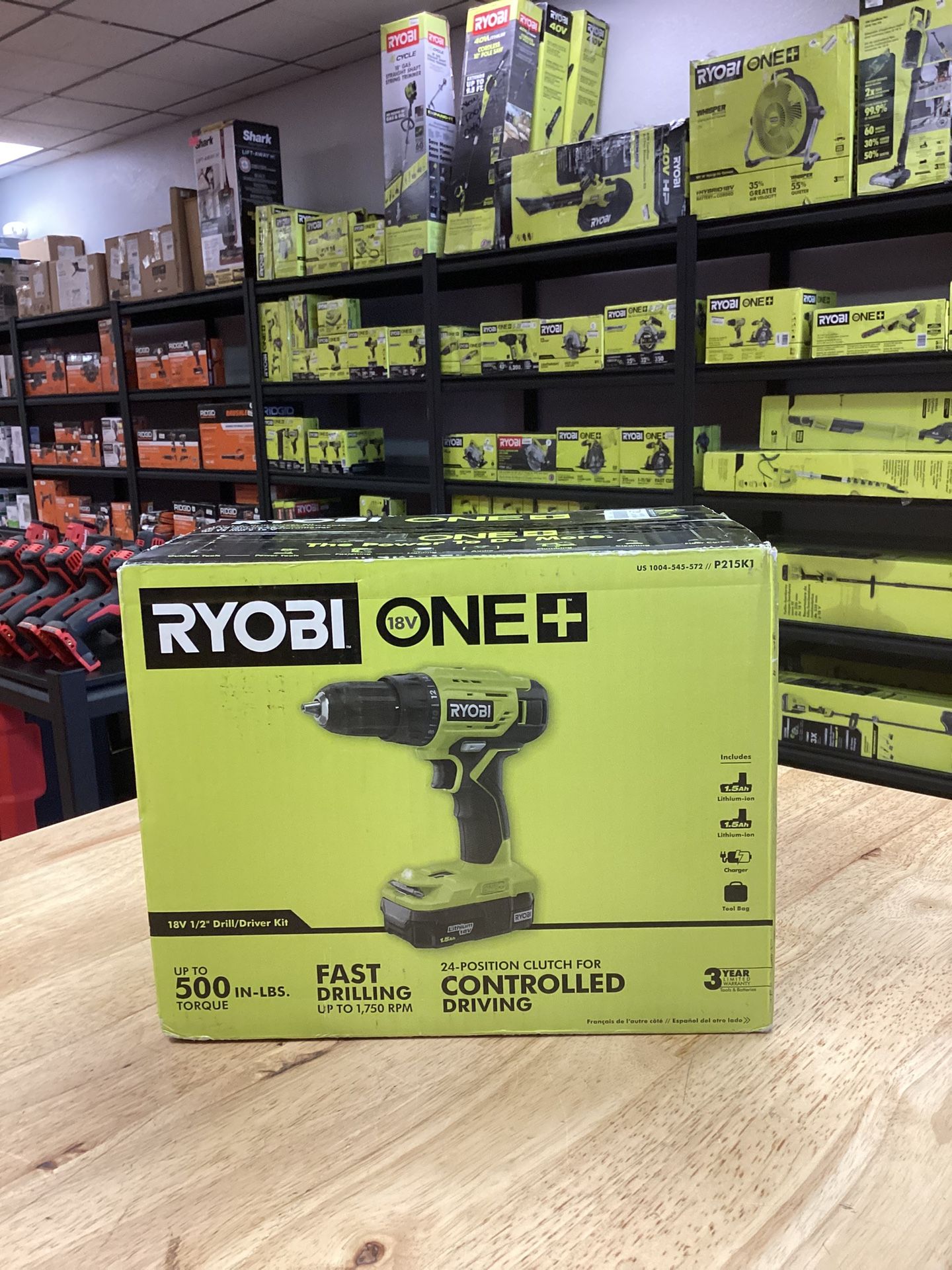 RYOBI ONE+ 18V Lithium Ion Cordless Drill/Driver Kit With (2)  Batteries, Charger And Bag