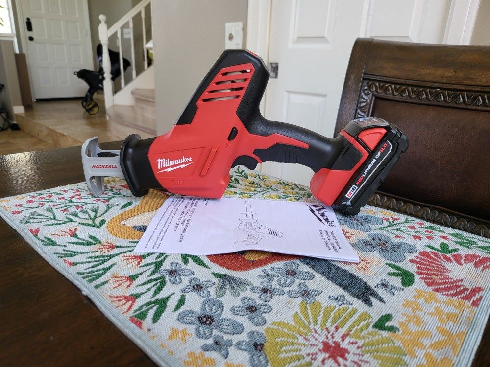 Milwaukee M18 18V Lithium-Ion Cordless HACKZALL Reciprocating Saw w/(1) 2ah battery.
