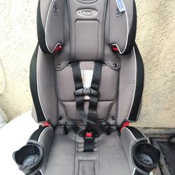 GRACI RECLINE TODDLER CARSEAT 