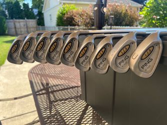 Complete set of Ping i3 (O size - blue dot) steel shaft irons 4-9, PW, SW, UW