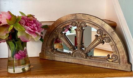 BEAUTIFUL MIRROR