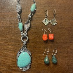  All Jewelry in perfect condition