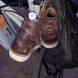 Danner 6" Bull Run Waterproof And Steel Toed 270$ New These Are Slightly Used