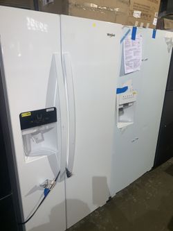 New scratch & dent 33in. Side by side refrigerator with 6 months warranty