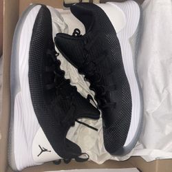Jordan Ultra Flys 2 
