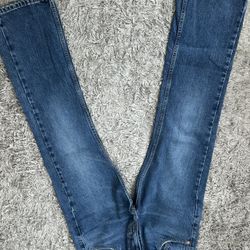 Levi’s 509 blue jeans