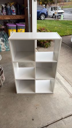 Cute! White shelving unit - 6 spaces