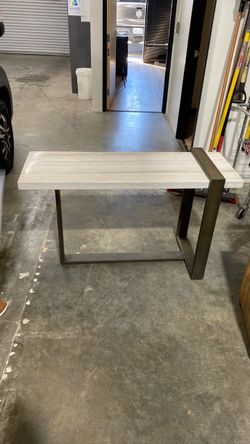 Front entry table