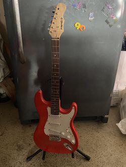 Guitar with Box To Plug In 