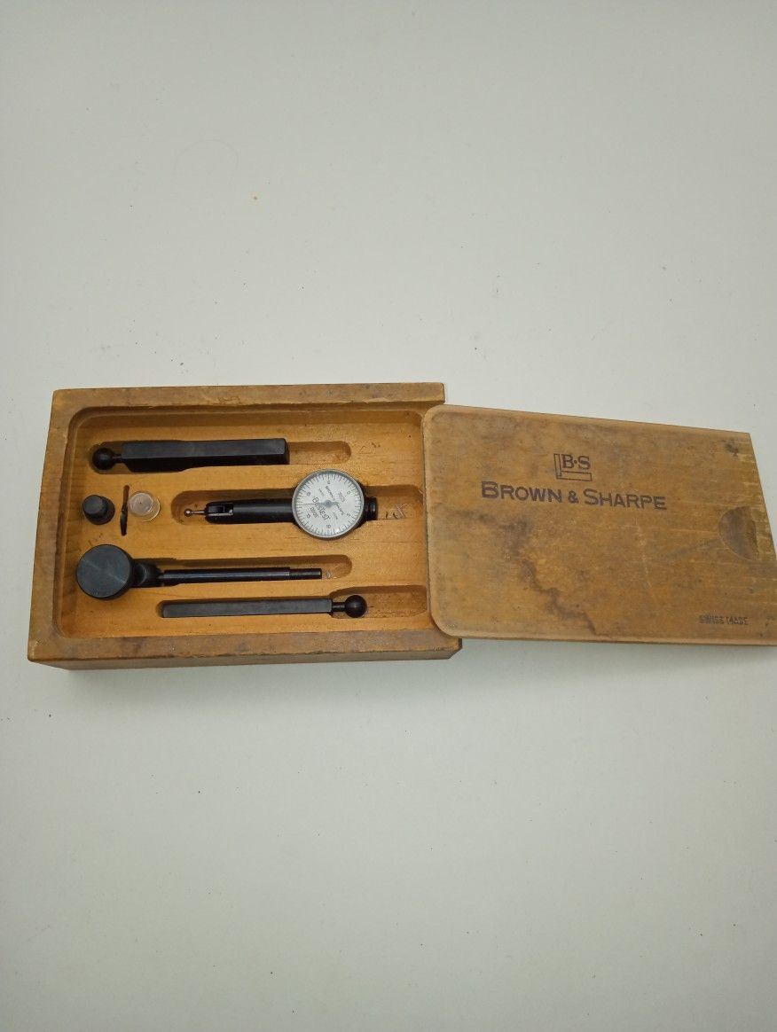 brown and sharpe 7025 .0005" dial test indicator