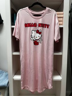 Hello kitty Nightgown