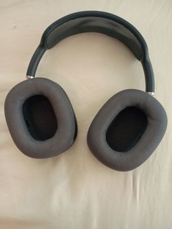 Apple AirPods Max Headphones Space Gray