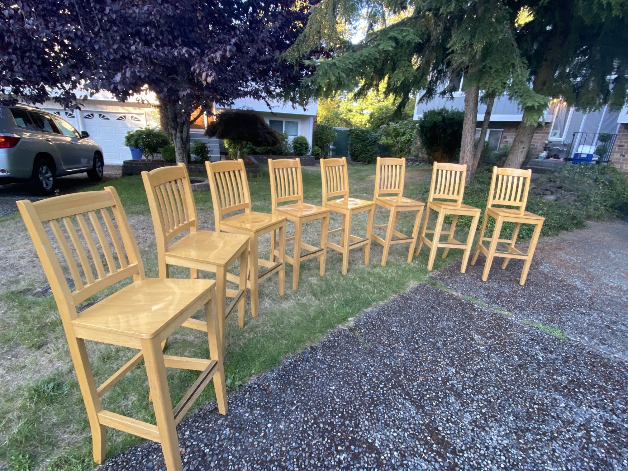 Set Of 8 Wooden Barstool With Backrest 