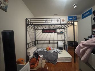 BLACK LOFT BED TWIN