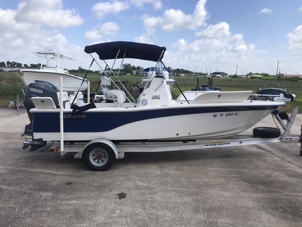 2011 Sea Fox 200XT 20ft. Center console w/150 Yamaha 4s for Sale in ...