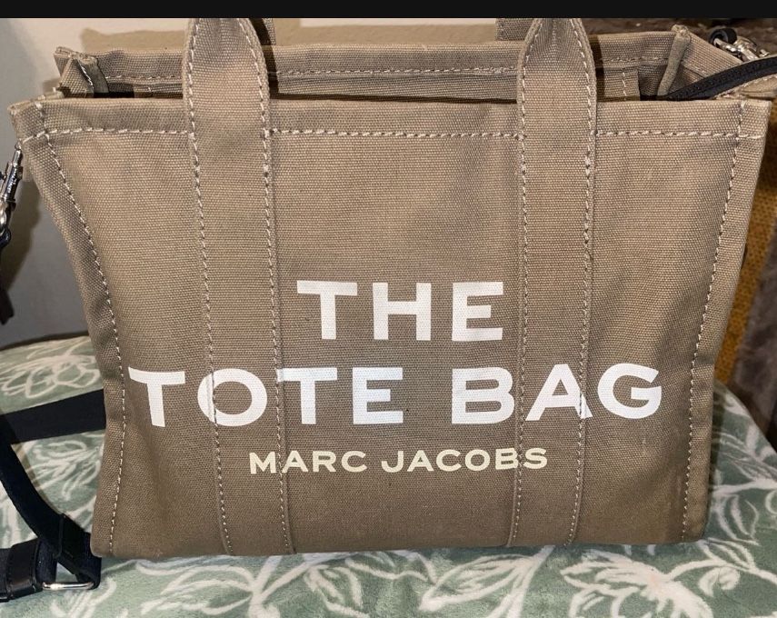 Authentic Marc Jacob’s THE TOTE BAG