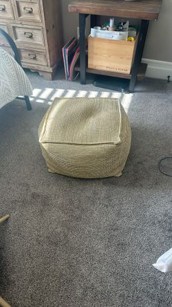 Poof Ottoman