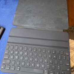 iPad Smart Keyboard 