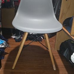 Small Desk Chair