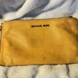 G-8. Michael Kors Large Wristlet