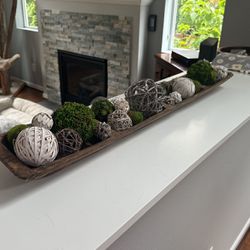 Home Decor Tray With Balls