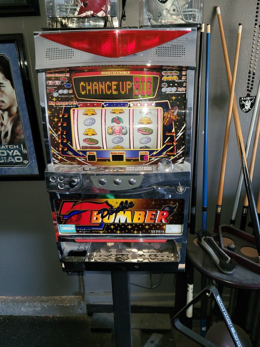 Token Slot Machine
