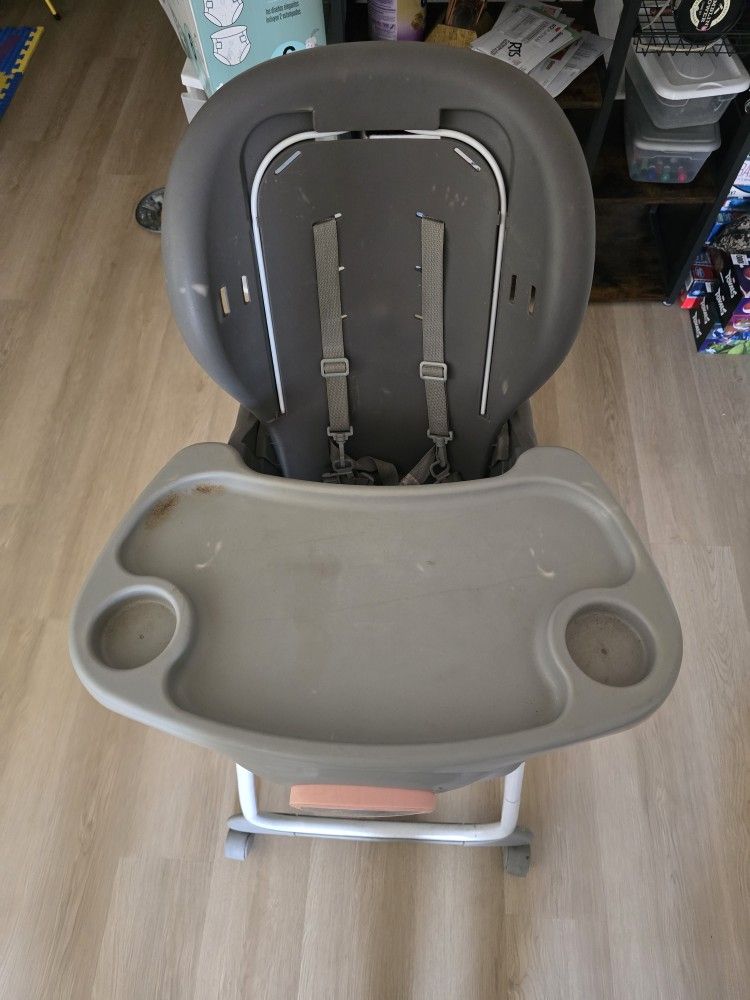Convertable Baby Feeding Chair