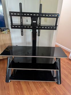 Free tv stand