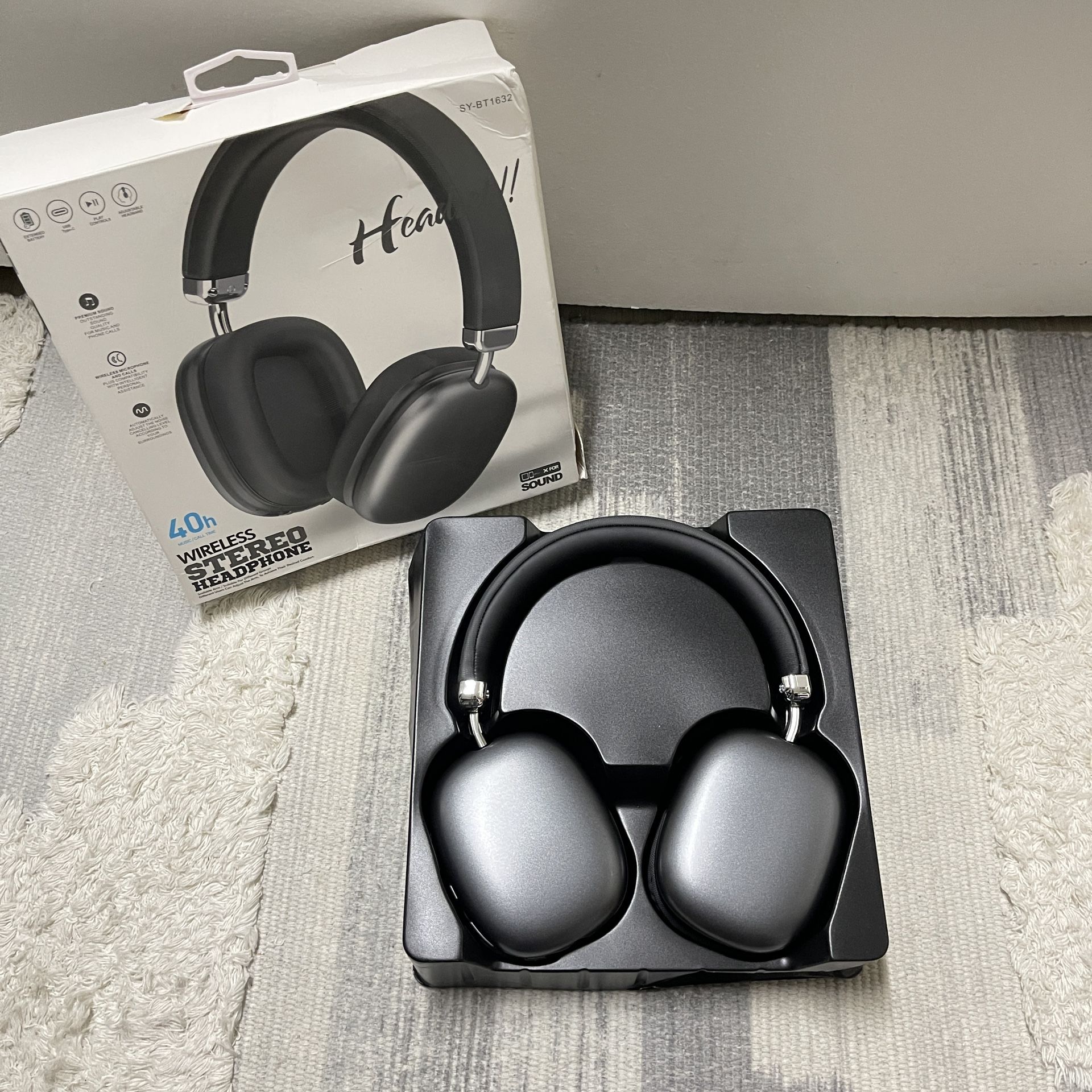 Wireless Headphones with Retractable Cable (black)