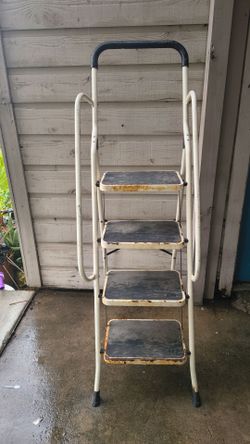 $15  Step Ladder Safety Handrail Foldable