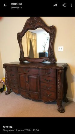 Dresser