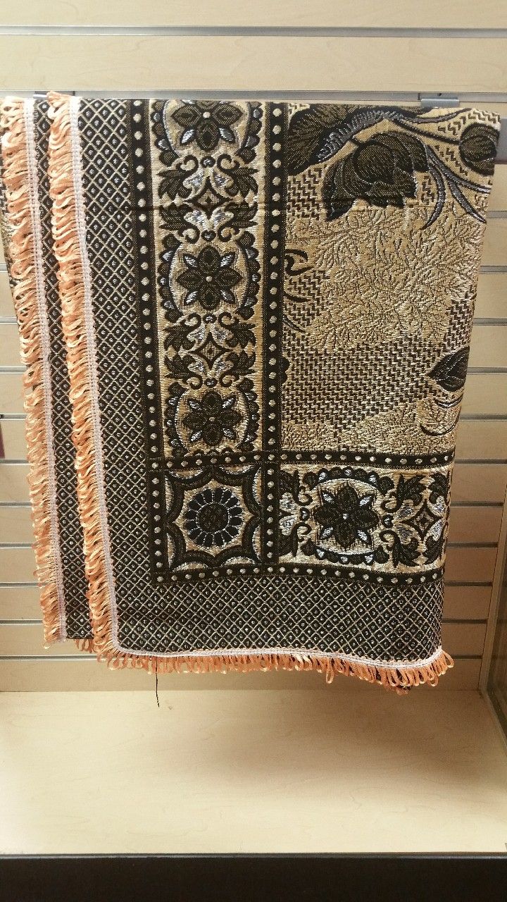 Bedspread / Coverlet _ full - $14.99 ( NEW ) gold / black. sofa, coach, bed